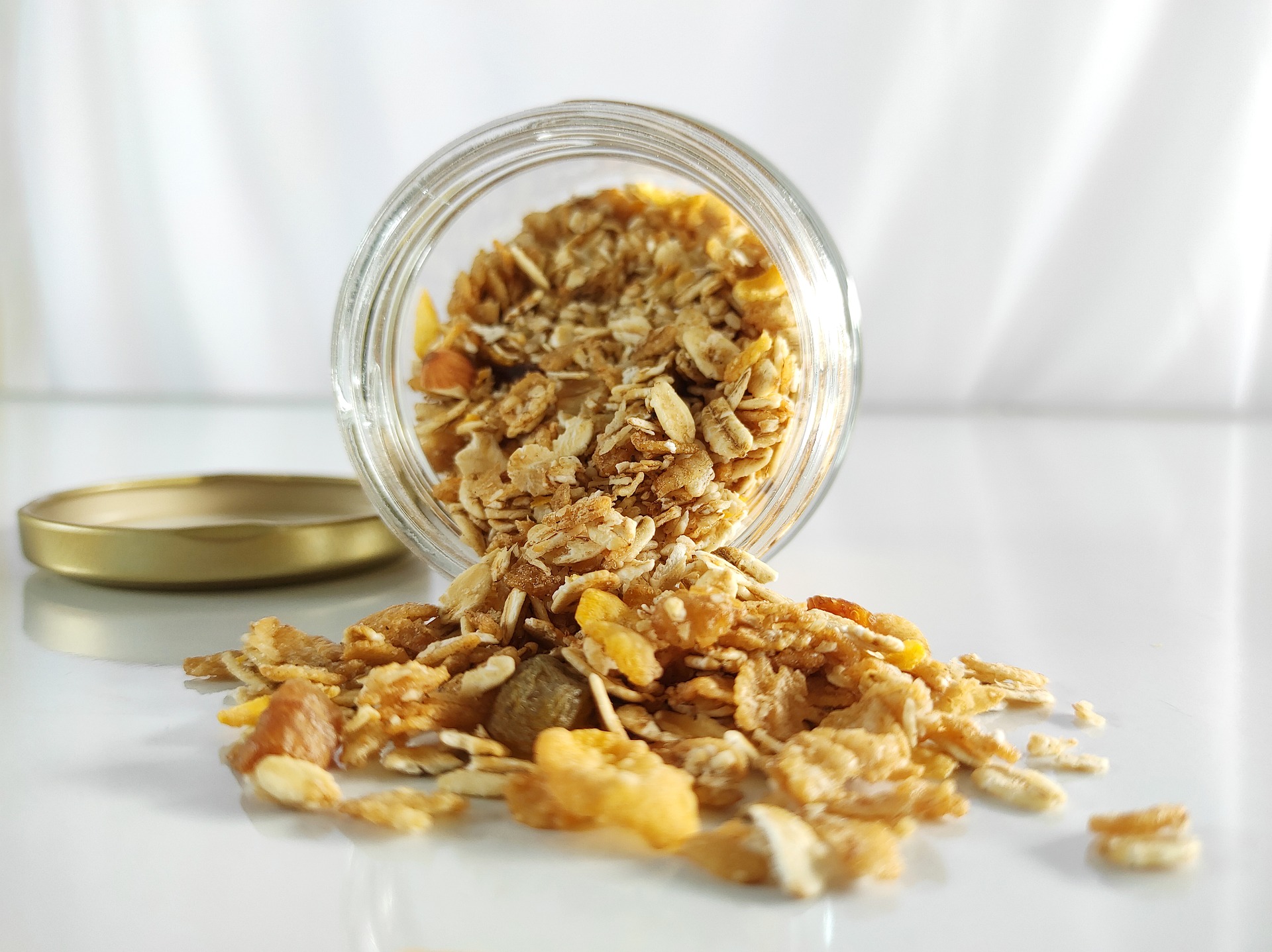 Celozrnné výrobky, cereálie a müsli 